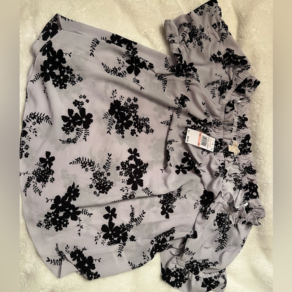 NWT 2x Michael Kors short sleeve top